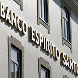 Placée sous surveillance négative par Standard & Poor’s, Banco Espirito Santo investit en Algérie