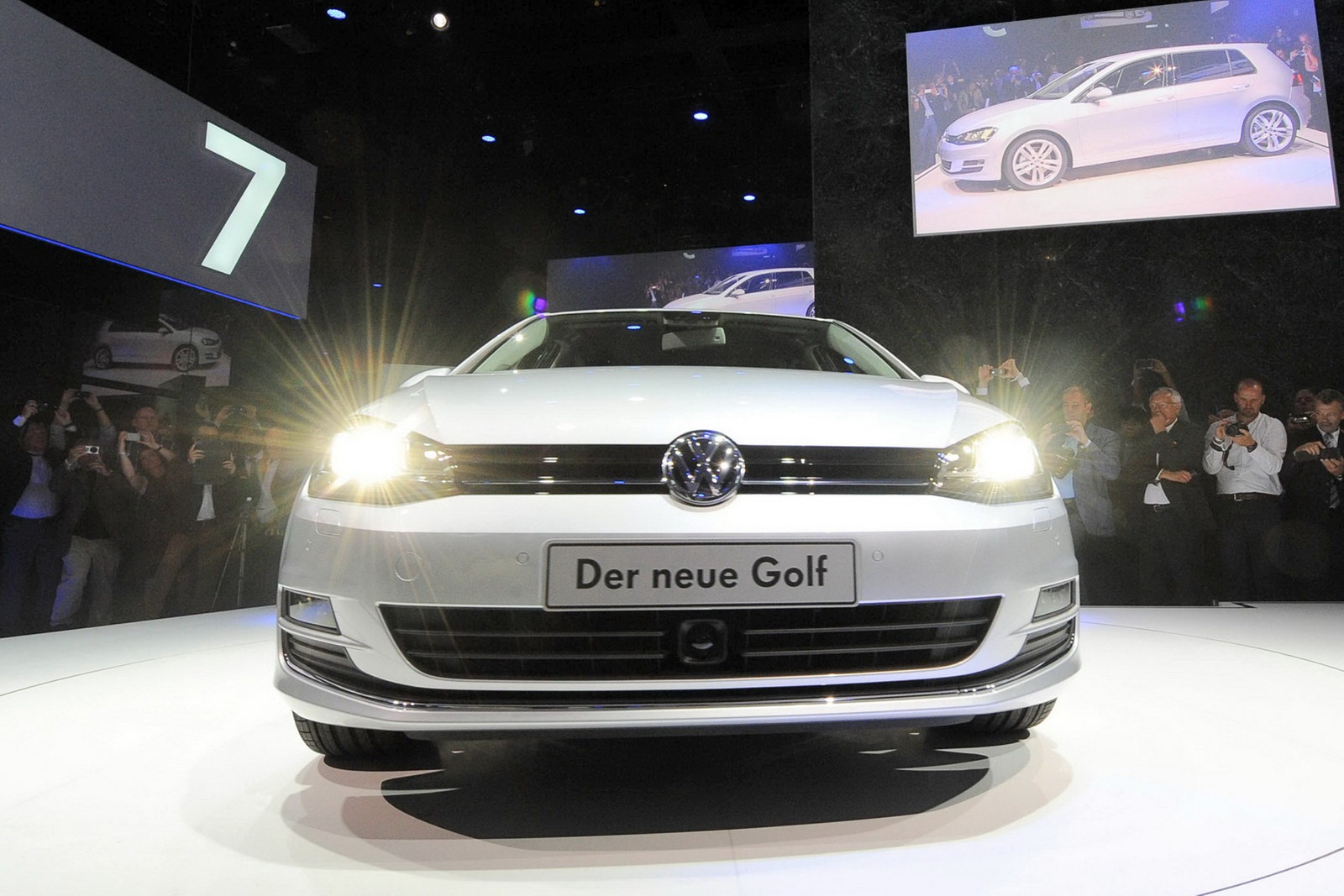 [VW-Golf-MK7-5%255B2%255D.jpg]
