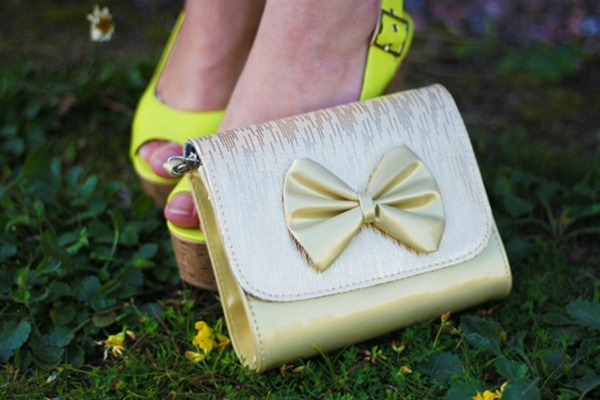 OOTD Neon Yellow & Coral - Elegant Colour Blocking (8)