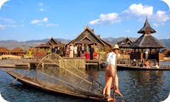 honeymoon in Inle lake