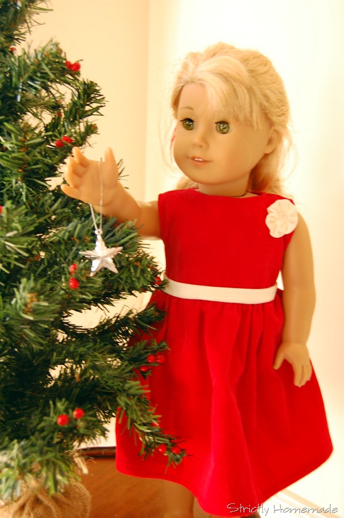 [18%2520Doll%2520Holiday%2520Dress%255B5%255D.jpg]