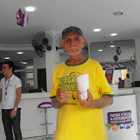  Acao_Queen_Celulares_01_10_2010