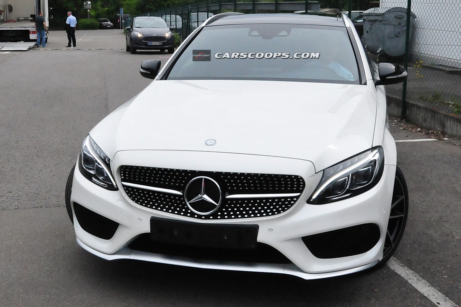 [2015-Mercedes-C450-AMG-Sport-8Estate%255B3%255D.jpg]