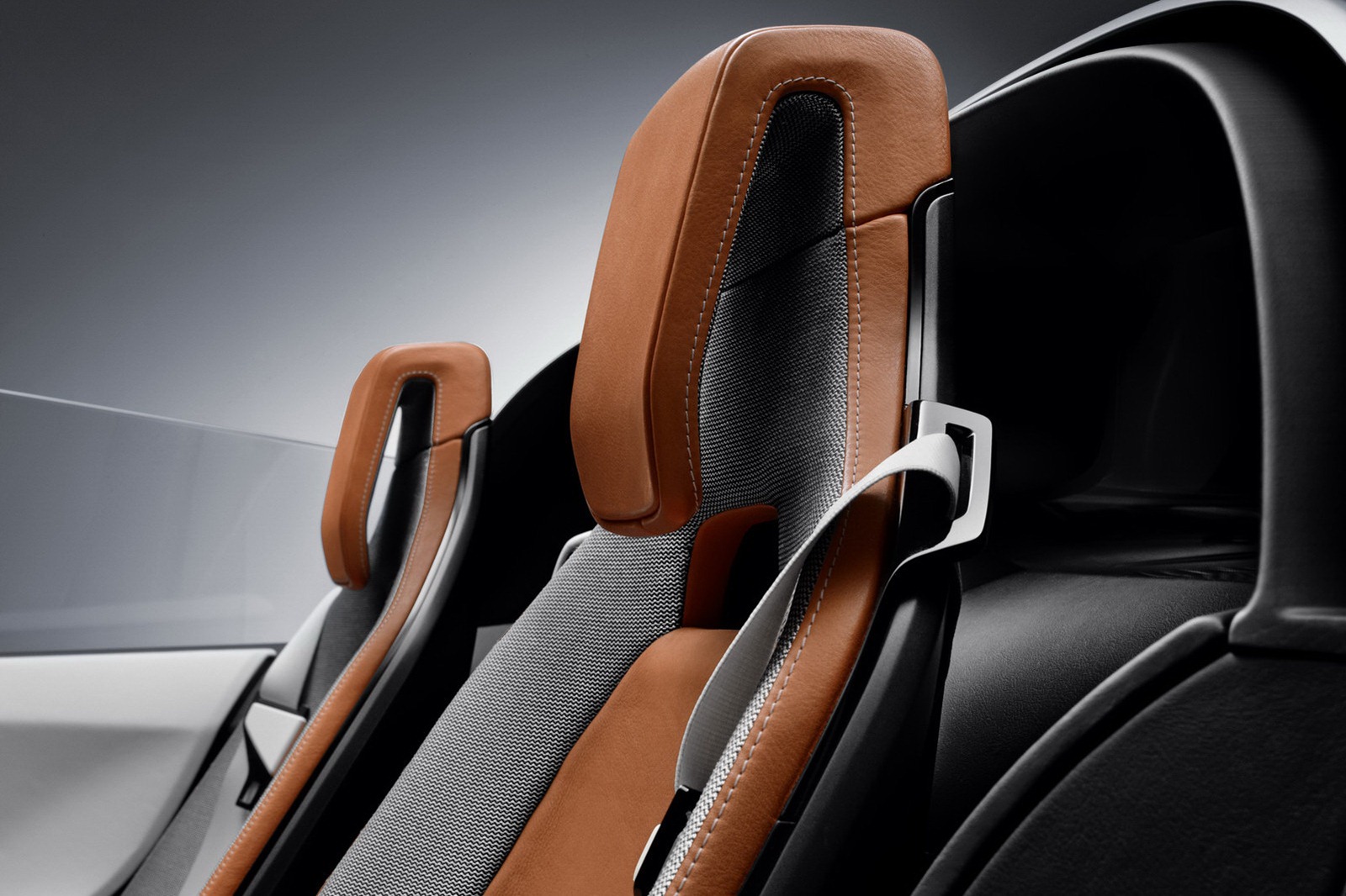 [BMW-i8-Spyder-40%255B2%255D.jpg]