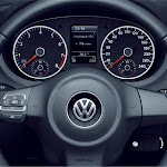 DB2011AU00182_medium.jpg