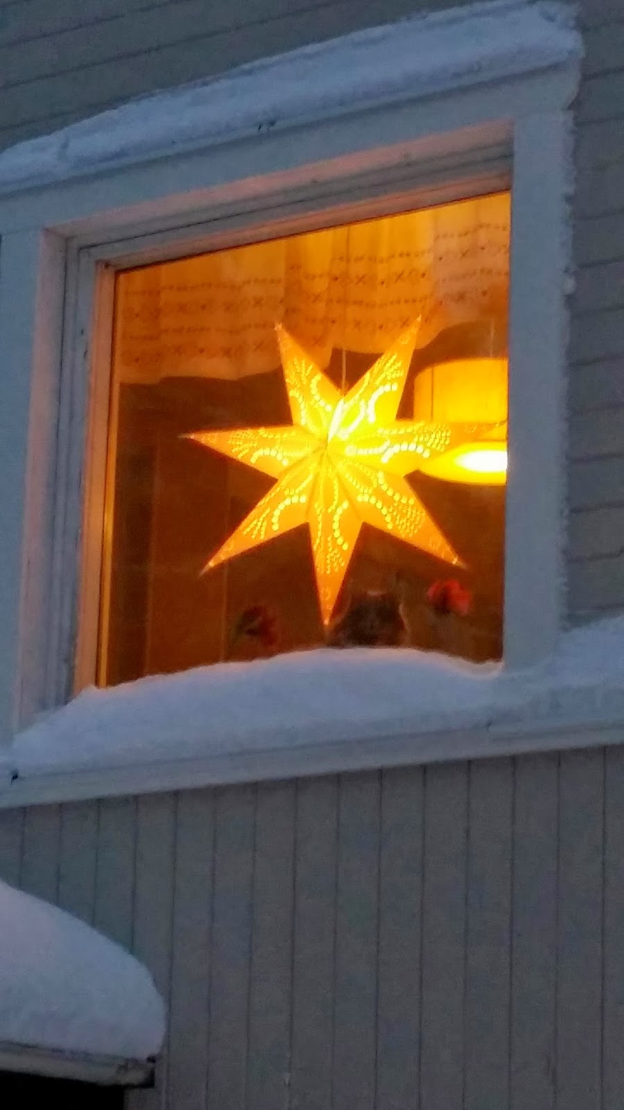 Sannas Jul: Juligt fönster