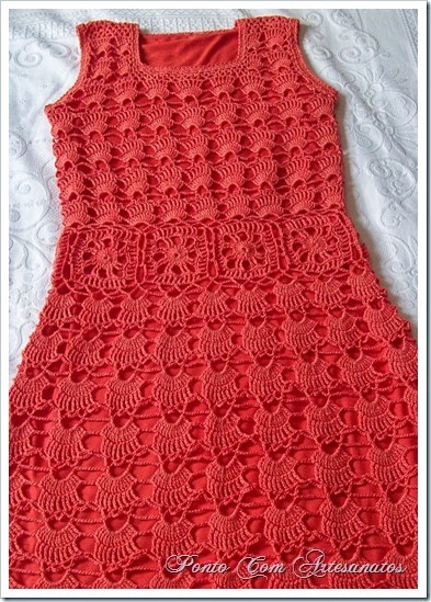 Vestido Motivo de Leques - Coral Vestido Motivo de Leques - Coral