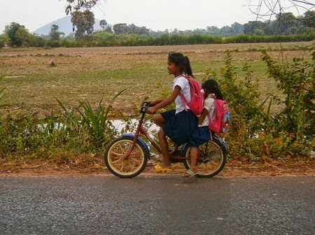 niños en Angkor