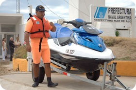 Motos de agua para seguridad en playa