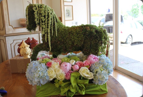 IMG_2669  au courant kentucky derby arrangement