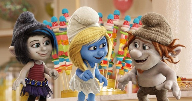 Smurfs 2 Photo with Smurfette and the Naughties