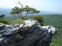 009 - Hanging Rock.JPG Photo