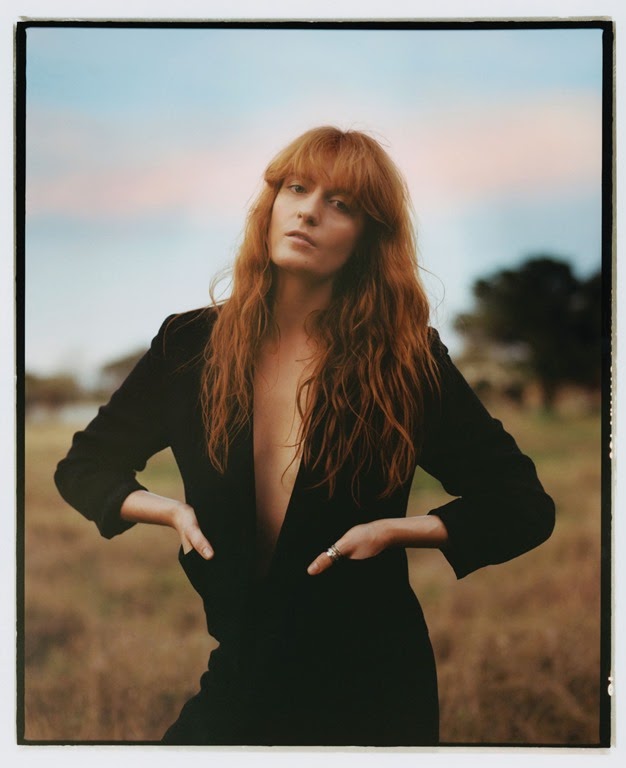 [Florence%2520And%2520The%2520Machine%25201%2520%25C2%25A9UniversalMusic%255B3%255D.jpg]