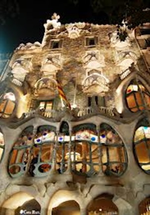 casa-milà-barcelona casa-milà-barcelona