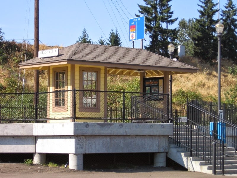 [IMG_2923-Oregon-City-Amtrak-Station-.jpg]
