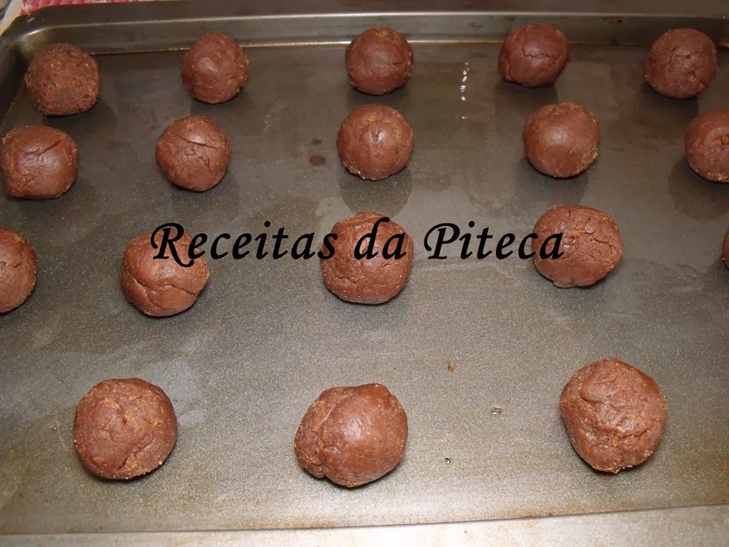 [Bolinhos%2520podres-tendidos%255B3%255D.jpg]