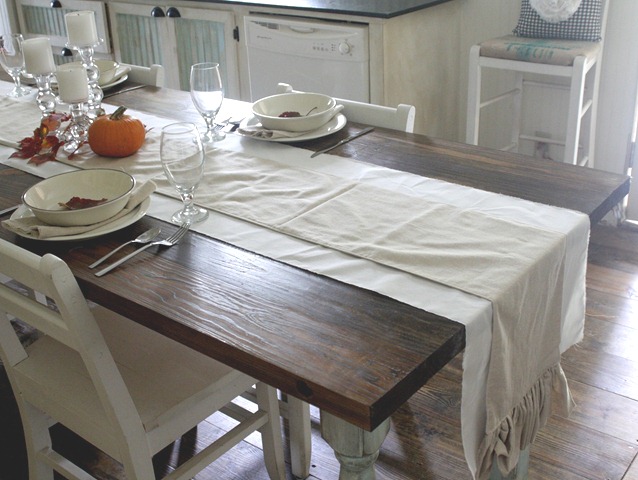 [shabby%2520creek%2520table%255B10%255D.jpg]