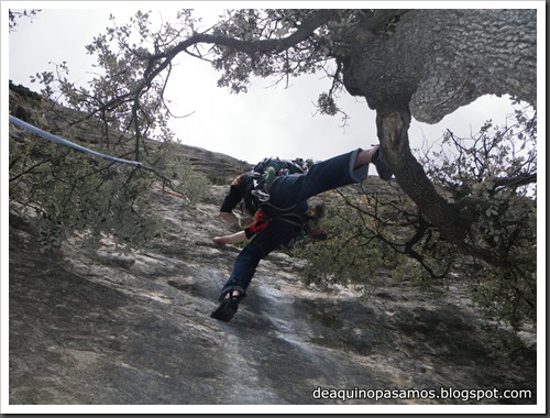 Via Gali-Molero 500m 6b Ae (V A1 Oblig) (Roca Regina, Terradets) (Isra) 9856 Via Gali-Molero 500m 6b Ae (V A1 Oblig) (Roca Regina, Terradets) (Isra) 9856