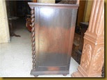 Bufet Vanderpol - samping Bufet Vanderpol - samping