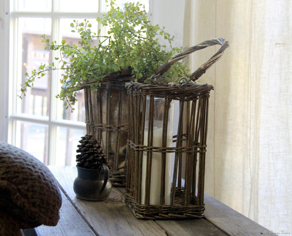 [wood%2520table%25201%255B3%255D.jpg]