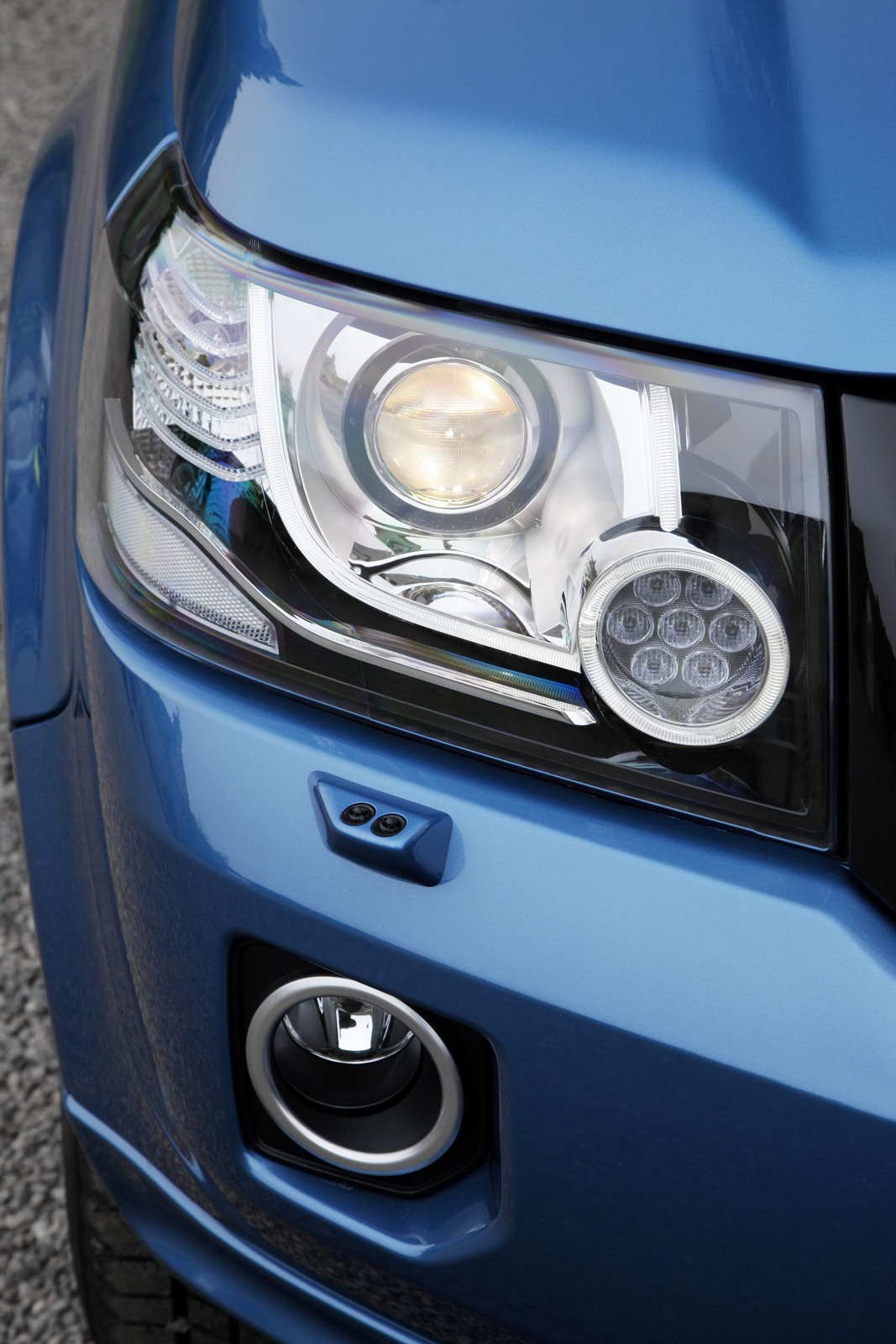 [2013-LR-Freelander-Facelift-53%255B2%255D.jpg]