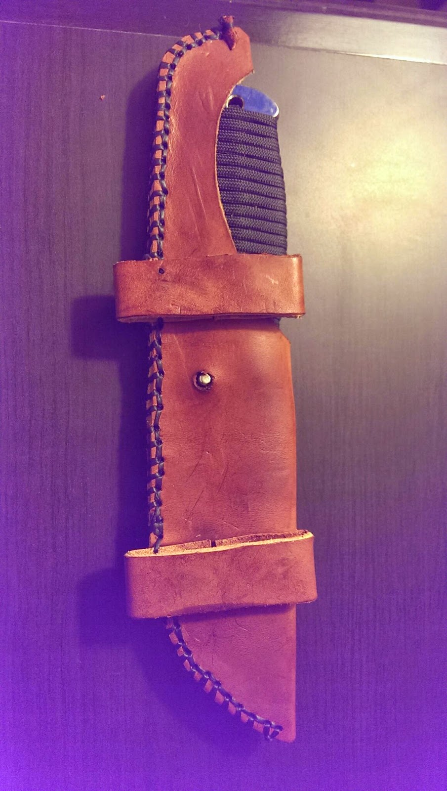 The coolest blog ever. Sideways carry knife sheath