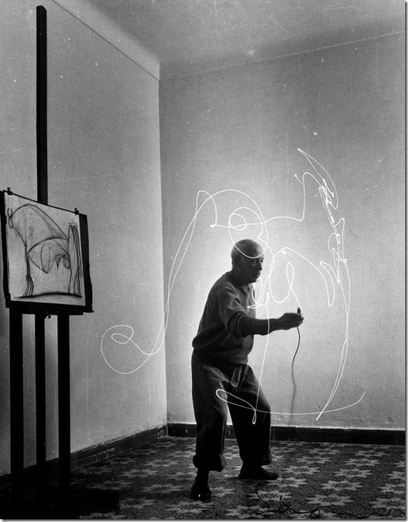picasso light drawings4