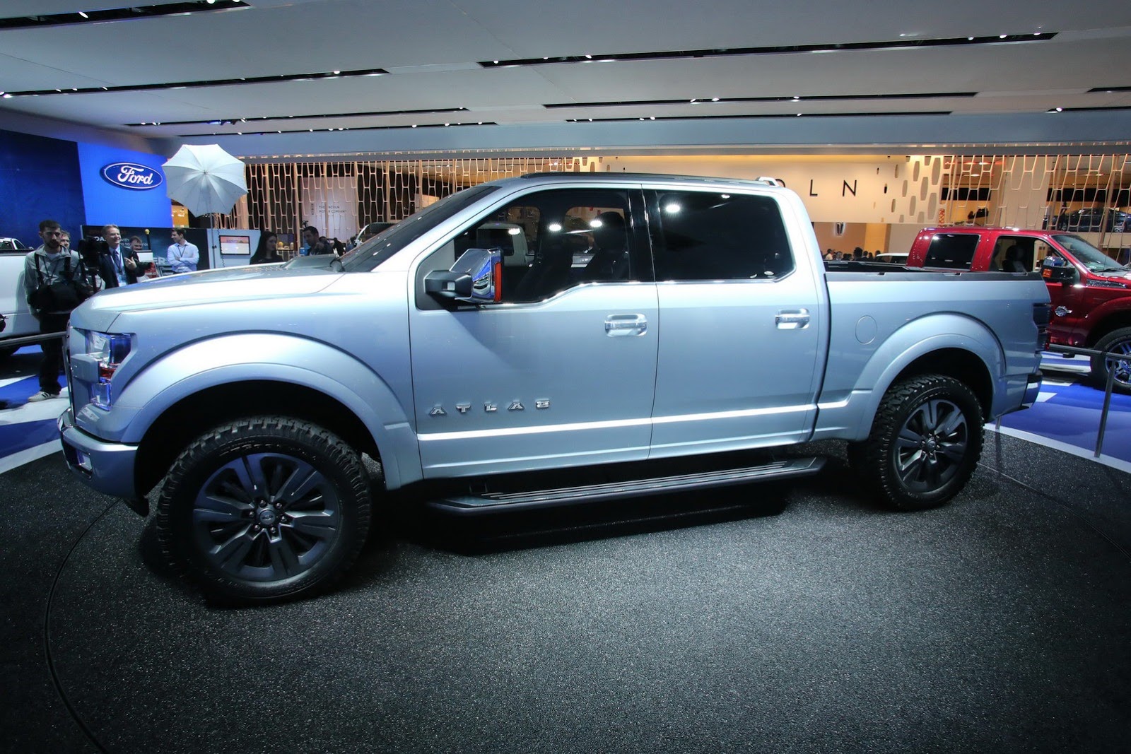 [Ford-Atlas-2%255B2%255D.jpg]