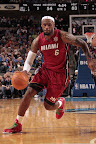 LeBron James Debuts Christmas and Freegums in First Two Games lebron james nba 111225 mia at dal 07 LeBron James Debuts Christmas and Freegums in First Two Games