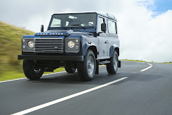 2013-LR-Defender-10%25255B2%25255D.jpg