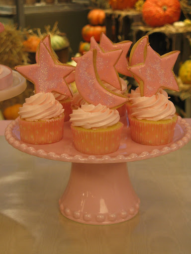 Cupcakes from One Tough Cookie (www.onetoughcookienyc.com).