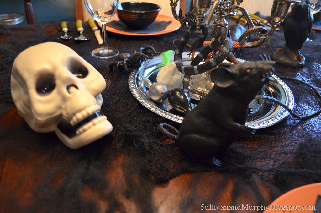 [halloween%2520friends%255B3%255D.jpg]