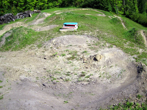 Dirt and pump track