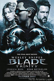 [220px-Blade_Trinity_poster%255B7%255D.jpg]