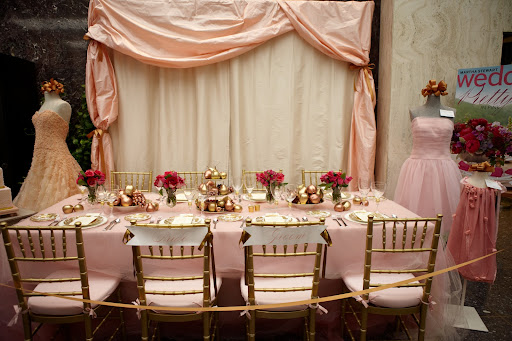 The pink and gold themed wedding reception table. I just love the combination of pink and gold. The pink and gold themed wedding reception table. I just love the combination of pink and gold.