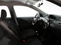 Toyota-Etios-Cross-6 Toyota-Etios-Cross-6