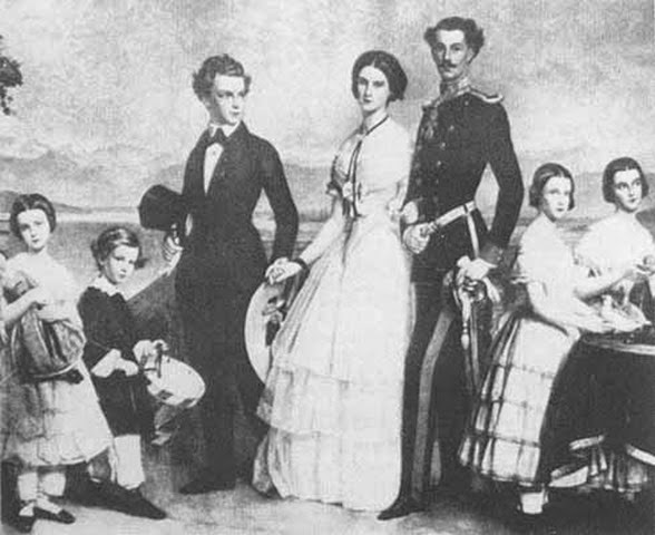 Este cuadro de Stieler, pintor de la corte de Munich, fué un regalo de bodas para Sisí y representa a sus siete hermanos en la época en que Sisí contrajo matrimonio (1854). Este cuadro de Stieler, pintor de la corte de Munich, fué un regalo de bodas para Sisí y representa a sus siete hermanos en la época en que Sisí contrajo matrimonio (1854).