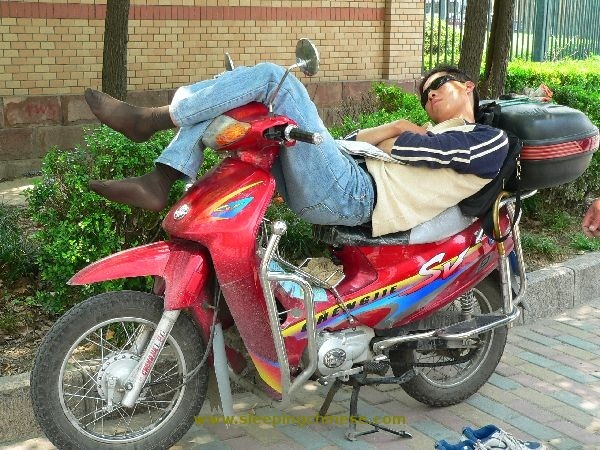 sleeping-chinese-22 sleeping-chinese-22