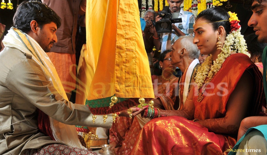 [Nani_Anjana_Wedding_Saree%25281%2529%255B4%255D.jpg]