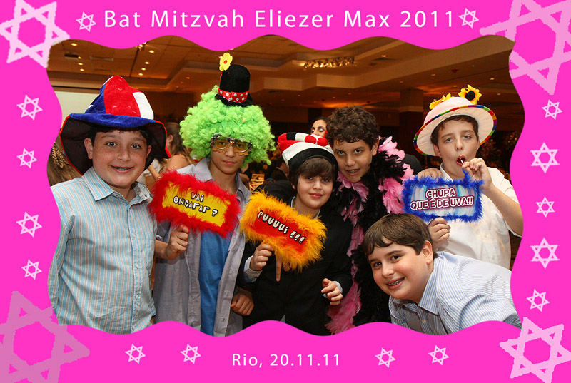 Fotos de Bat Mitzvah Eliezer Max - 20.11.11. Foto numero 30 da Social Click Fotografia Digital, do Rio de Janeiro, RJ, que faz fotos divertidas, fotos malucas, fotos com fantasias, fotos na hora, fotografia maluca, fotografia divertida com molduras personalizadas. v&v miguel hotel intercontinental foto digital divertida album de assinatura ao vivo brinde fotos divertidas malucas maluca animadas animado fotografia rj montagens com fotógrafo casamentos aniversarios 15 anos fotografo no