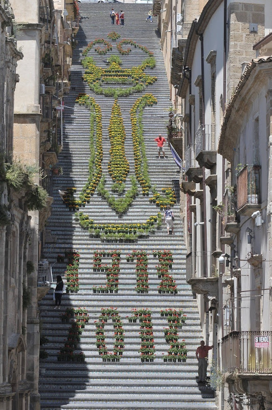 staircase-caltagirone-5 staircase-caltagirone-5