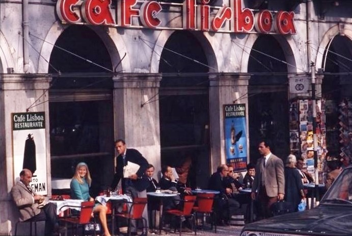 [1970-Caf-Lisboa5.jpg]