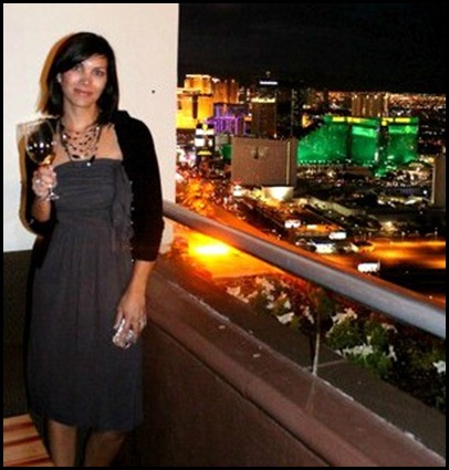 suzanne_overlooking_las_vegas