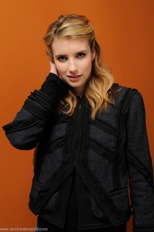 Emma Roberts linda sensual sexy sedutora desbaratinando (141)