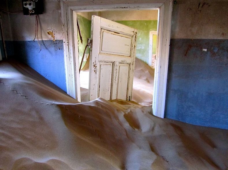 Kolmanskop-8 Kolmanskop-8