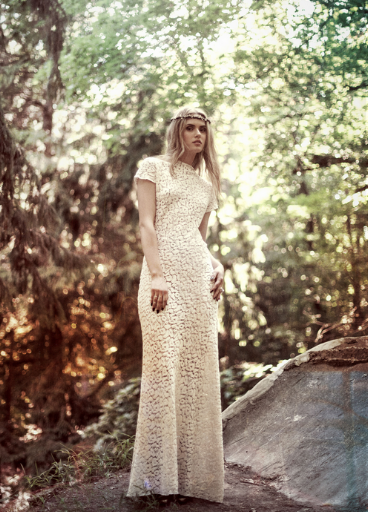 The pattern on this lace With Hearts In My Eyes ivory gown is actually leopard spots!