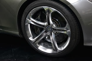 Cadillac-vs-Mercedes-48 Cadillac-vs-Mercedes-48