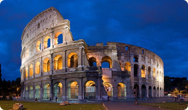 Lazio Colosseum_in_Rome,_Italy_-_April_2007