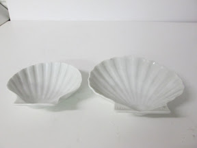 Limoge Shell Dish Pair