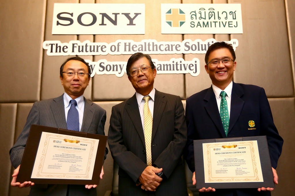 [Pic_Sony%2520MOU%2520signing%2520with%2520Samitivej%2520Hospital_2%255B5%255D.jpg]